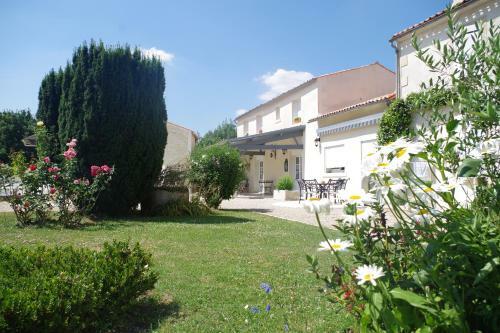 Bed & Breakfast Les Lavandi�res