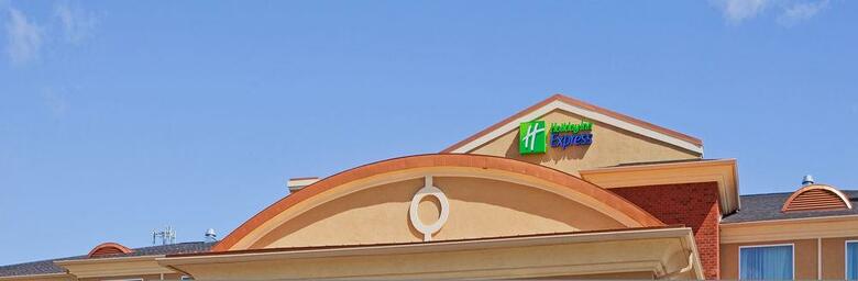 Holiday Inn Express Hotel & Suites Foley