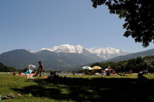 Spacious And Comfortable Chalet Apartment.