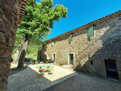 Hostal Les Jardins de Falgui�re