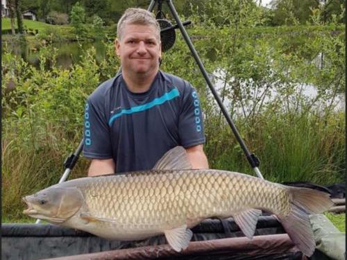 L?etang Carp Fishing Lake And Gite