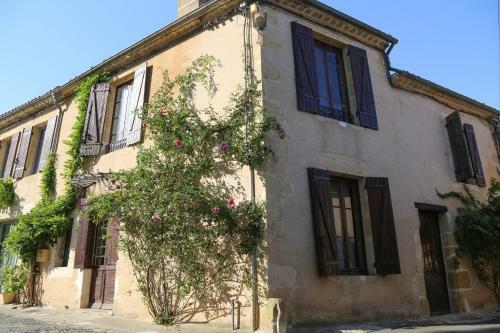 Maison Atypique Dans Cit� M�di�vale