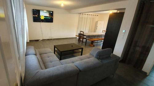 Maison En Bri�re
