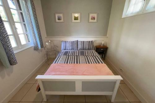 Gite Jeanroy A Cheerful 2 Bedroom Rural Gite