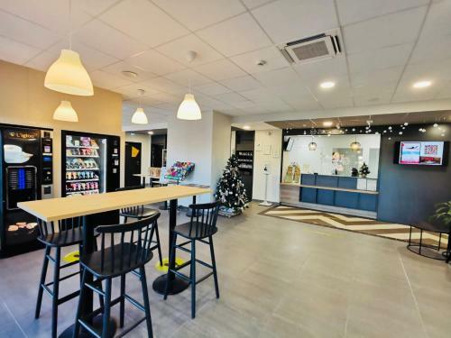 B&B Hotel Saint-martin-de-crau Alpilles Camargue