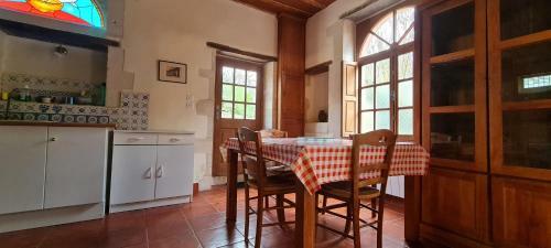 Le Manoir De Damigny Yourhosthelper