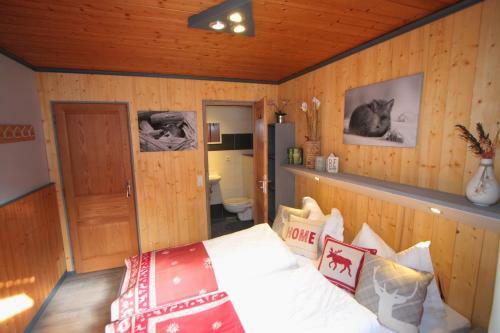 Bed & Breakfast Chalet Orchis -wohnen Am Skilift In Le Bettaix
