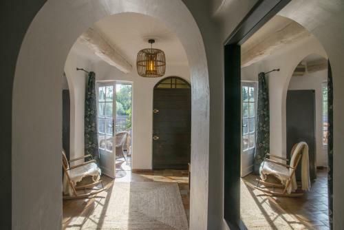 Apartamentos Mas Roseland
