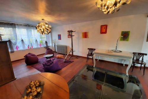 Maison Jeanne (Proche B�cherel Pour 14 Personnes)