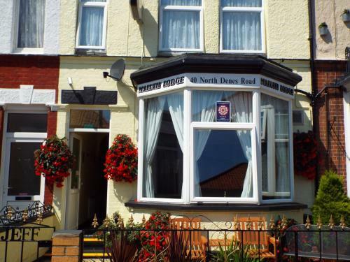 Hostal Maluth Lodge
