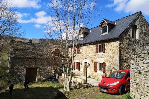 Maison Traditionnelle En Loz�re