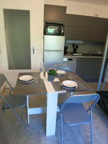 Apartamento Joli Studio A Front De Mer