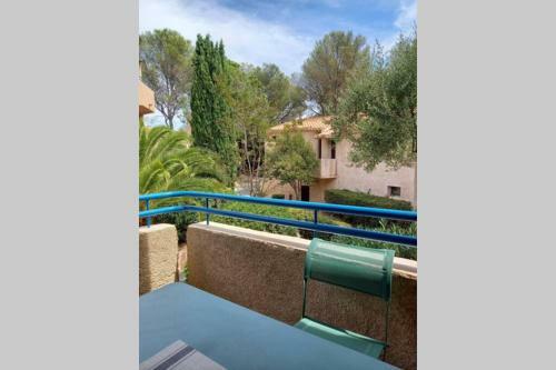 Apartamento 2 Pi�ces, Beau Balcon,dans R�sidence Avec Piscine