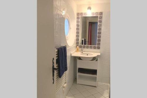 Apartamento 2 Pi�ces, Beau Balcon,dans R�sidence Avec Piscine