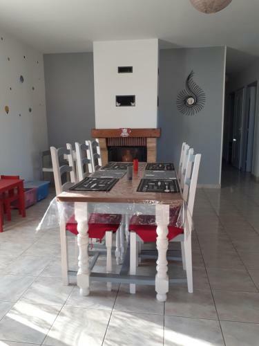 Location Villa Saisonniere A La Campagne