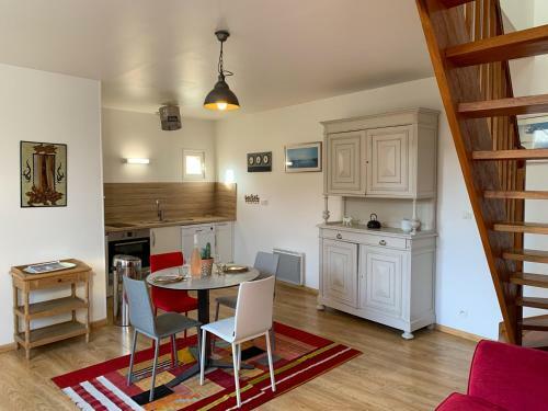 Apartamento Duplex Au Coeur de Saint Valery, Acc�s Cour