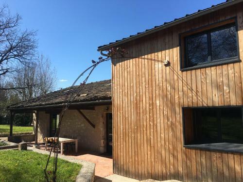 Au Bercail de Bizebarre - Maison 5 Chambres - Wifi - Spa