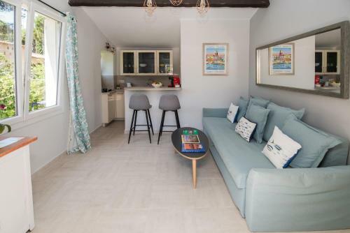 Charmante Petite Maison A L'�ntr�e de Saint Tropez