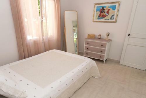 Charmante Petite Maison A L'�ntr�e de Saint Tropez