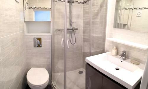 Beautifully Bright Apartment In Old Town Saint-tropez
