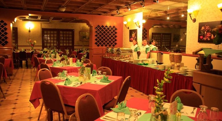 Hotel Roma Plaza