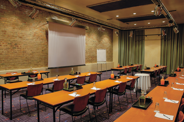 Hotel Protea Victoria Junction