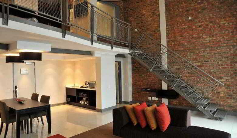 Hotel Protea Victoria Junction