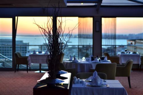 Anemon Fair Hotel