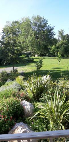 Bed & Breakfast Logis Des Magnans - Le Murier -