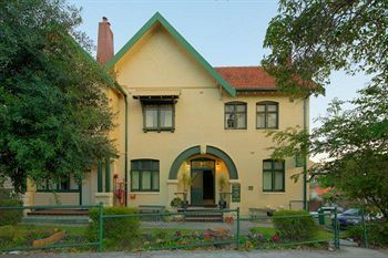 Hotel Neutral Bay Lodge