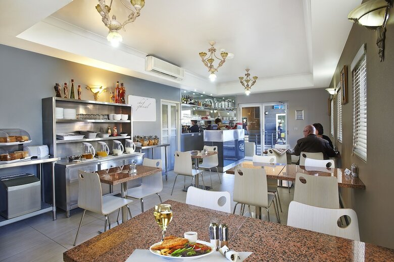 Aparthotel Comfort Inn & Suites Burwood