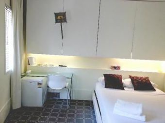 L'otel Hotel
