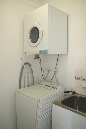 Sydney Inner City Sanctuary- 2 Bedroom Apartment
