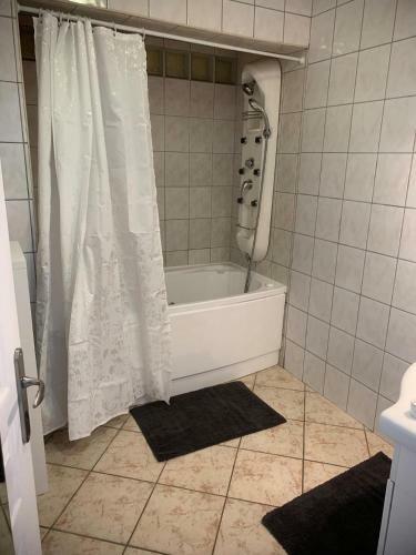 Belle Maison Proche de Paris#asterix# Rcg A�roport