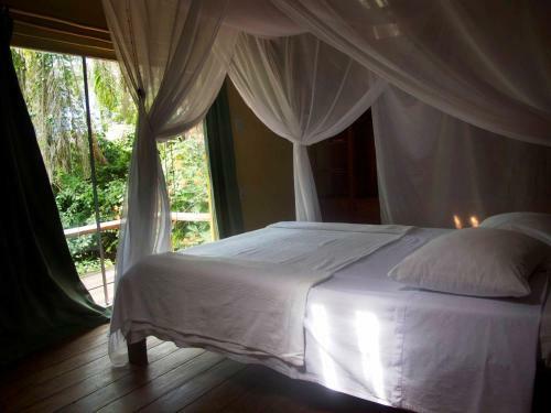 Hostal Pousada Canoa Nativa