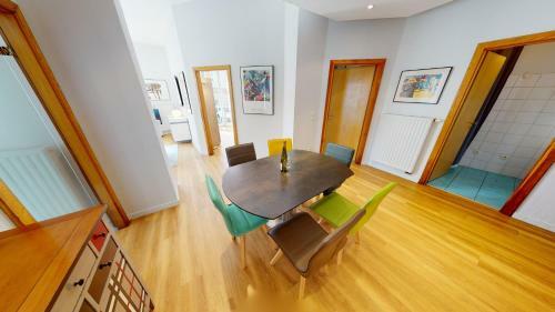 Apartamentos Bleu M�sange - 2 Bedrooms And 2 Bathrooms