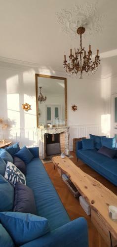 Villa Maison D'h�te Les Flolies Du Bord de Marne