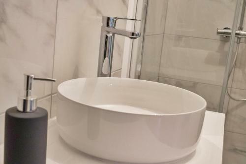 Apartamento ? Les Logis de La Tr�moille ? Cozy ? Netflix ?
