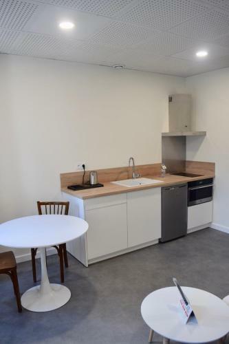 Hotel H�tel Et Appartements Les Platanes