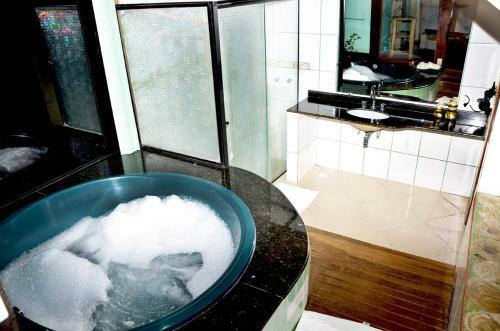 Hostal Pousada Chal�s Do Lago