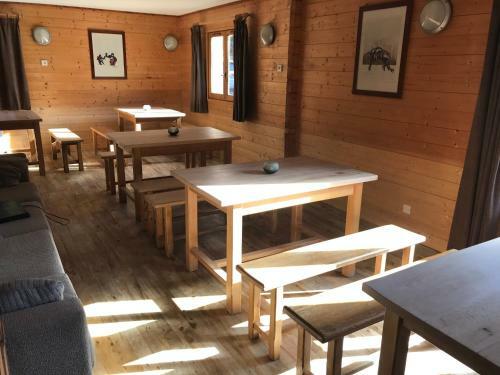 Hostal Chalet Le Cordava