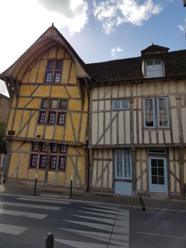 Apartamento Appartement Du Vieux Troyes