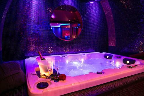 Apartamento L'insolite Spa Privatif ''suite Luxueuse-jacuzzi"