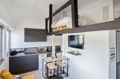 Charming Duplex Apartment In Trouville Welkeys