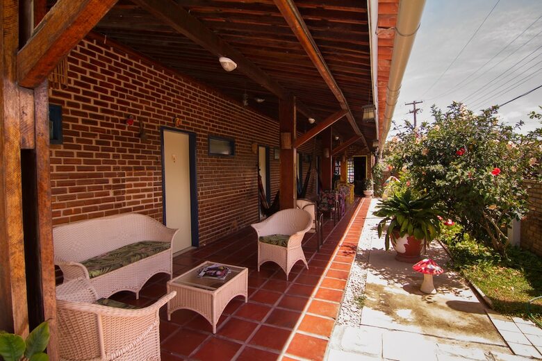 Hostal Pousada Le Baron
