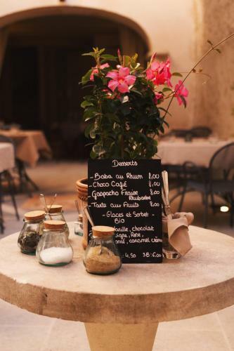 Hotel H�tel La F�te En Provence