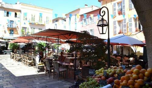 Apartamento Valbonne Maison C?ur de Village