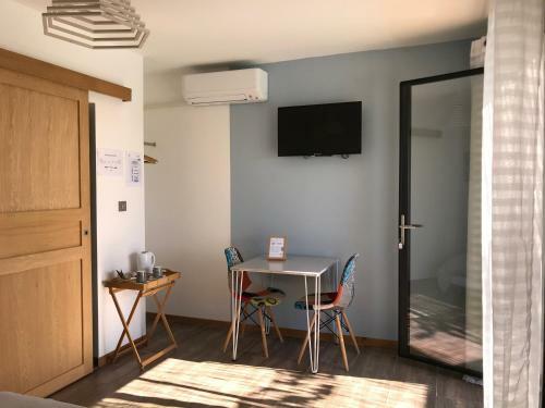 Bed & Breakfast Les Costebelles