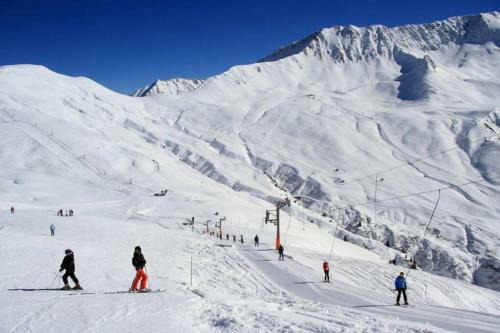 Apartamento Stunning Alpine Apt: Pool-spa-gym-telecabine