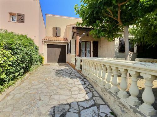 Maison Ind�pendante Avec Jardin � 900m de La Plage